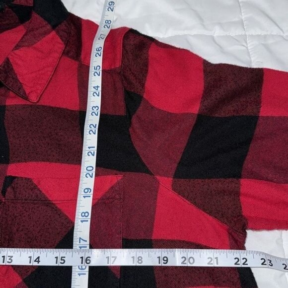 Torrid Womens Plaid Button-Up Shirt Size 2 Red & Black Cotton - Picture 7 of 7